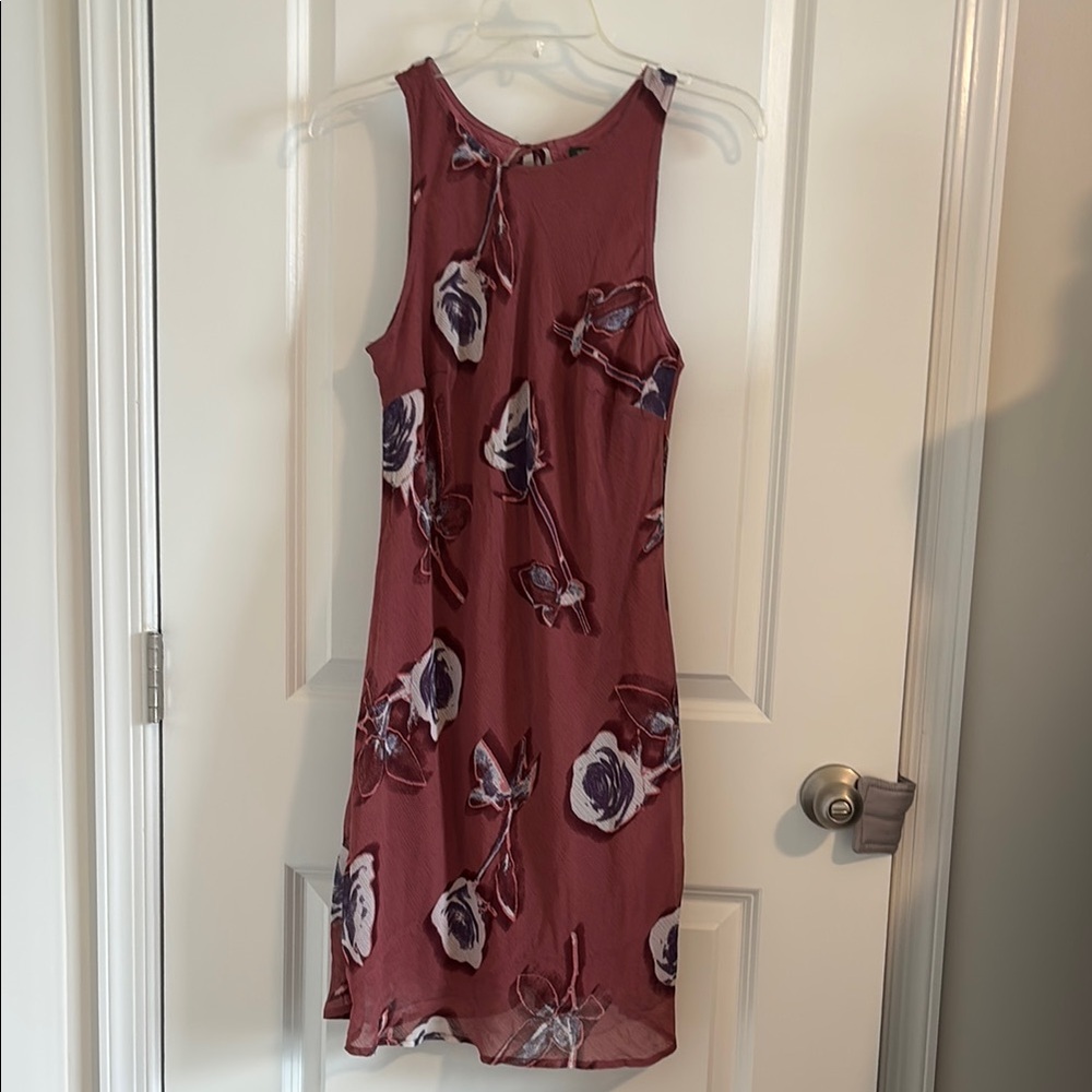 NWT Floral Sleeveless Dress - pink/mauve color